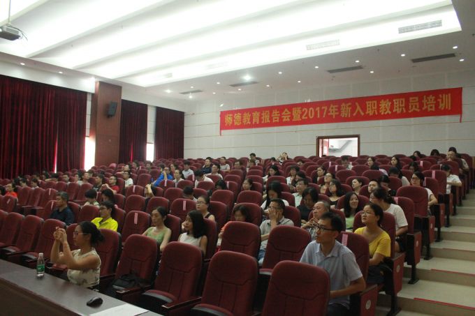 照片7.JPG