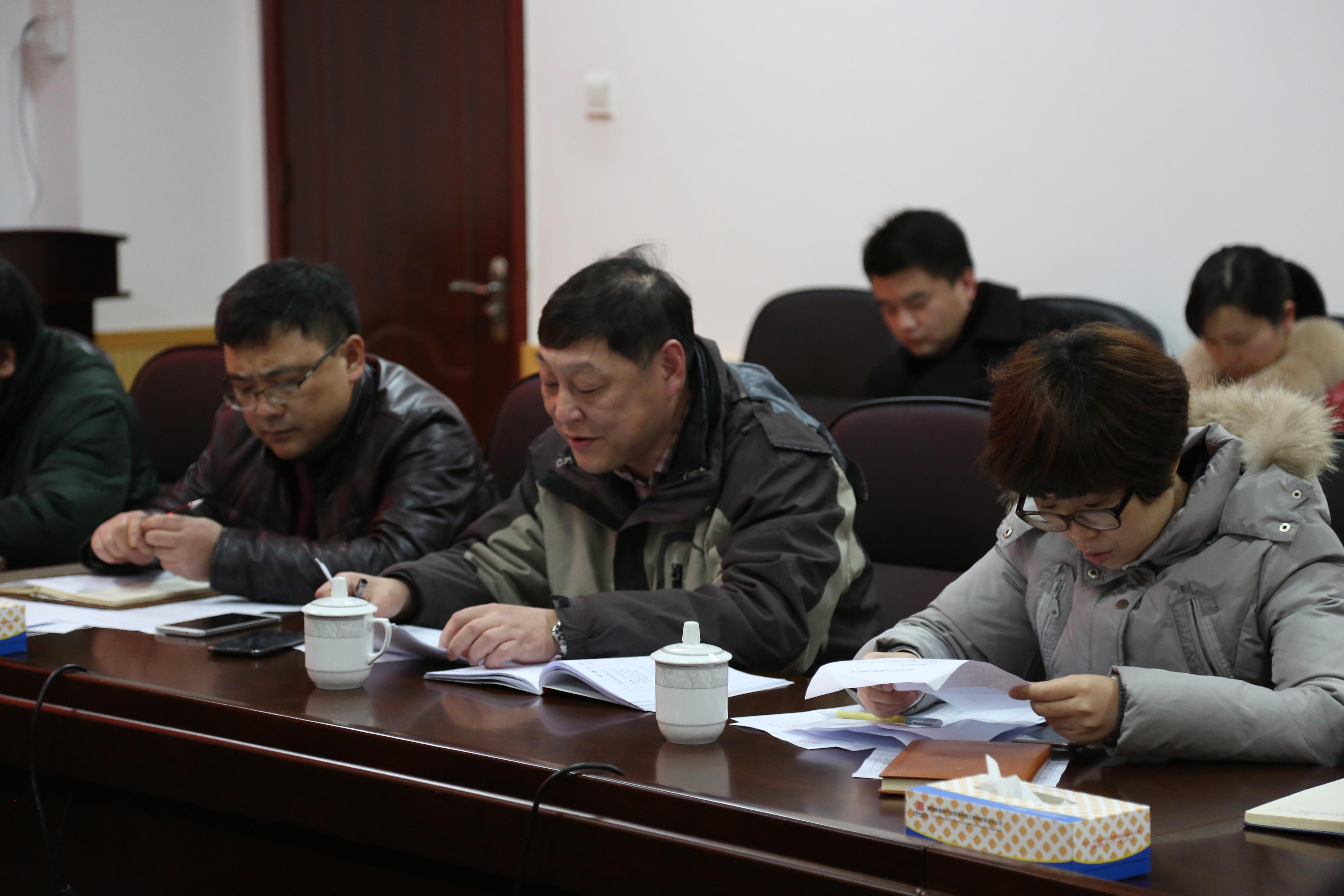 党支部书记进行专项述职