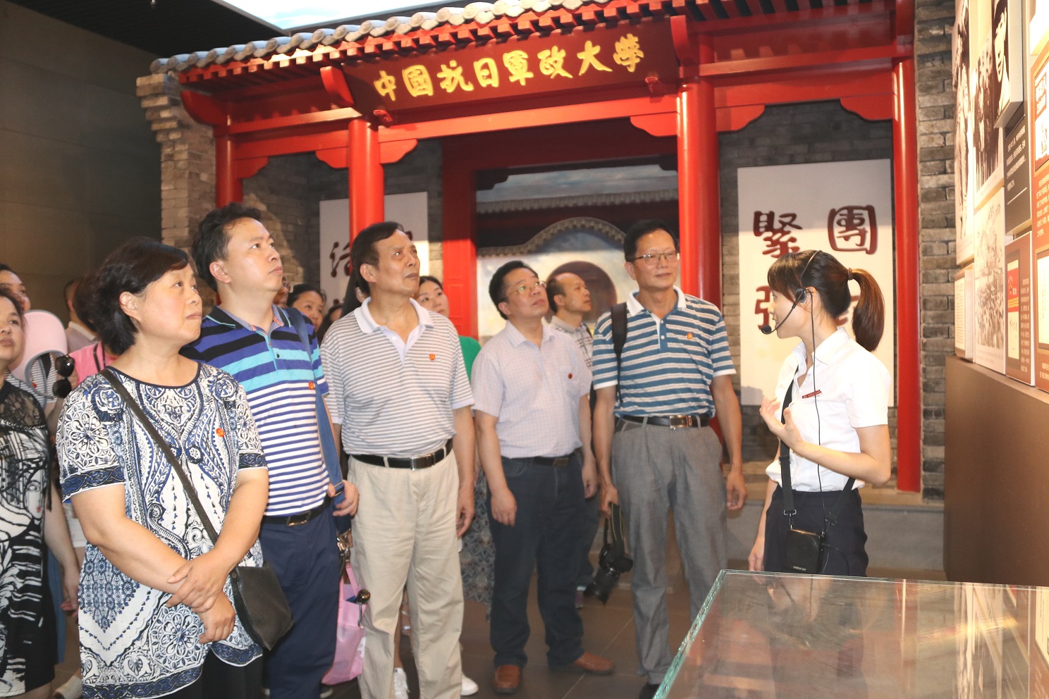 党员参观胡耀邦同志纪念馆 党员参观胡耀邦同志纪念馆