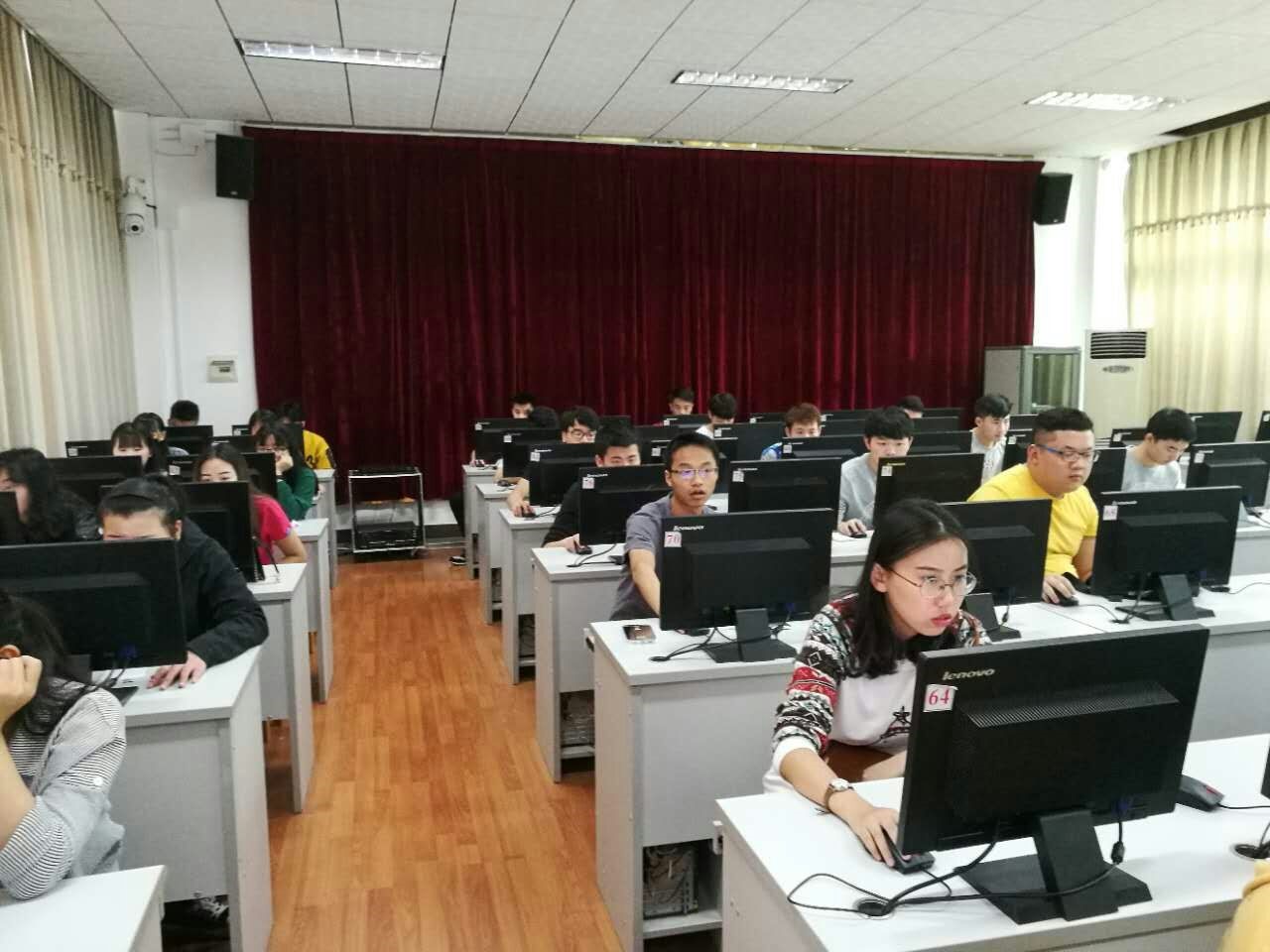 计算机应用能力考试现场 计算机应用能力考试现场